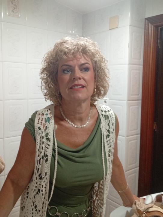 Manoli Hernández Ruiz