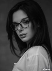 Laura Williams