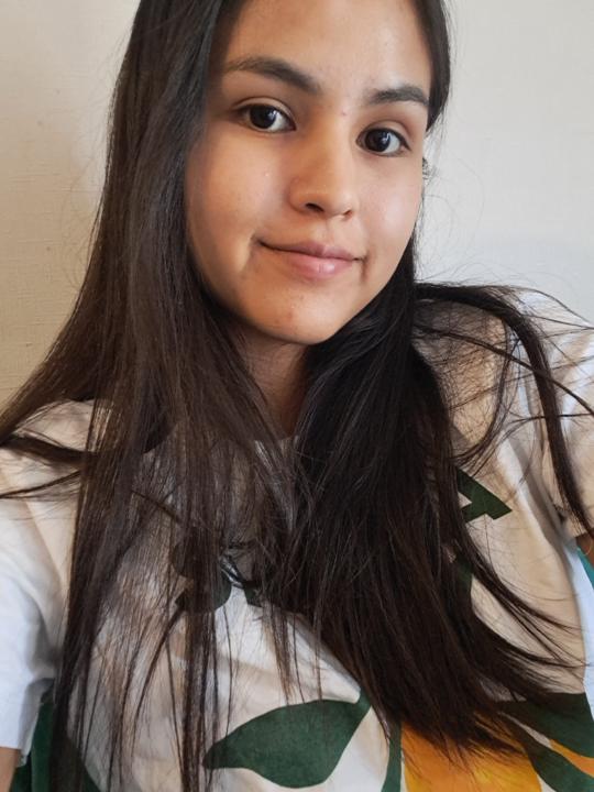 Valeria Santander Pastén