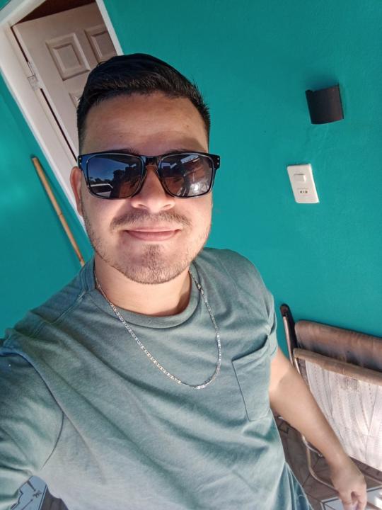 Carlos Castellano