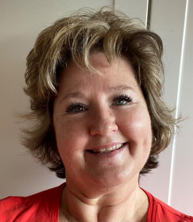 Debbie Minnaar