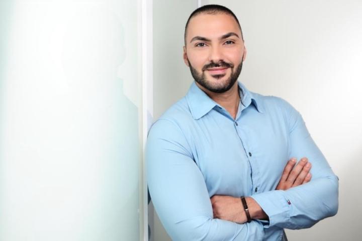 Steven Benyamin