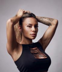 Caro Mars