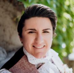 Lea Hinault
