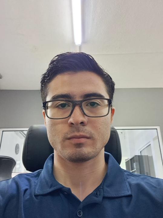 Iker Cruz