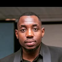 Ephraim Muzavazi