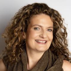 Elaine McLoughlin