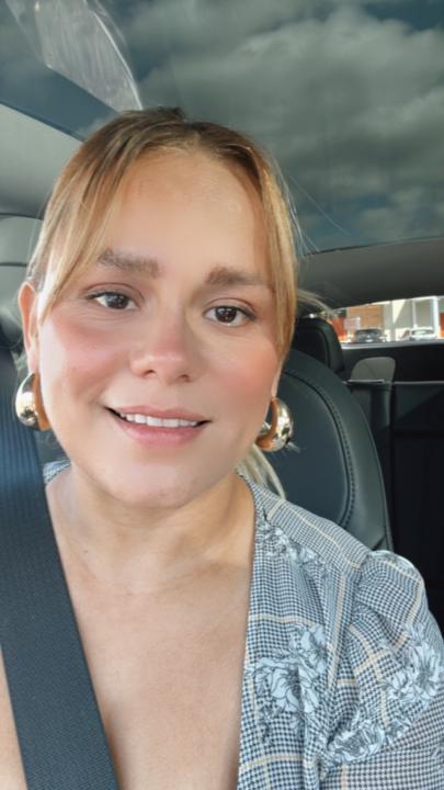 Maria F Lozano