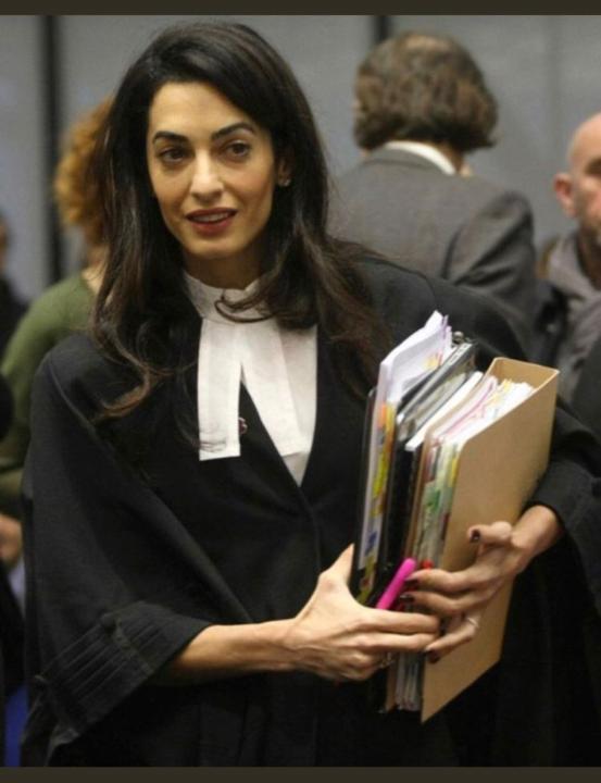 l فاطمة Eva