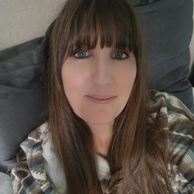 Tanya Holsing