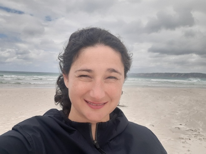 Theresa Ruhayel