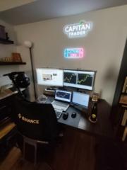 Capitán Trader Iker