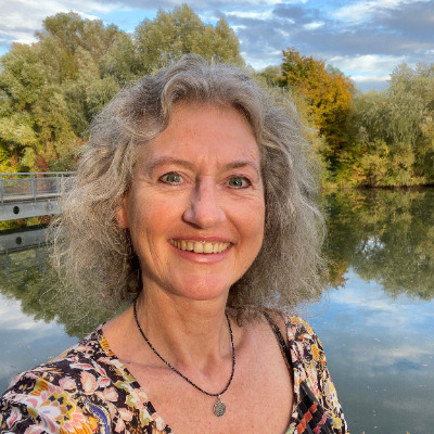 Eveline Kniss