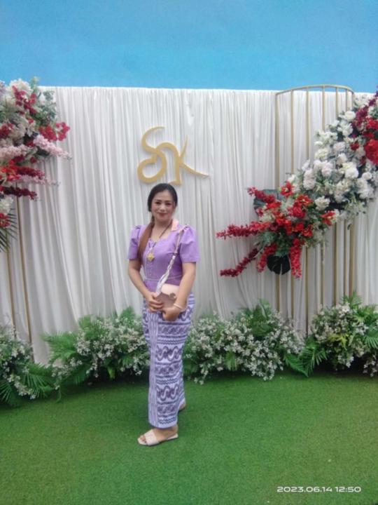 Ploy Ploy