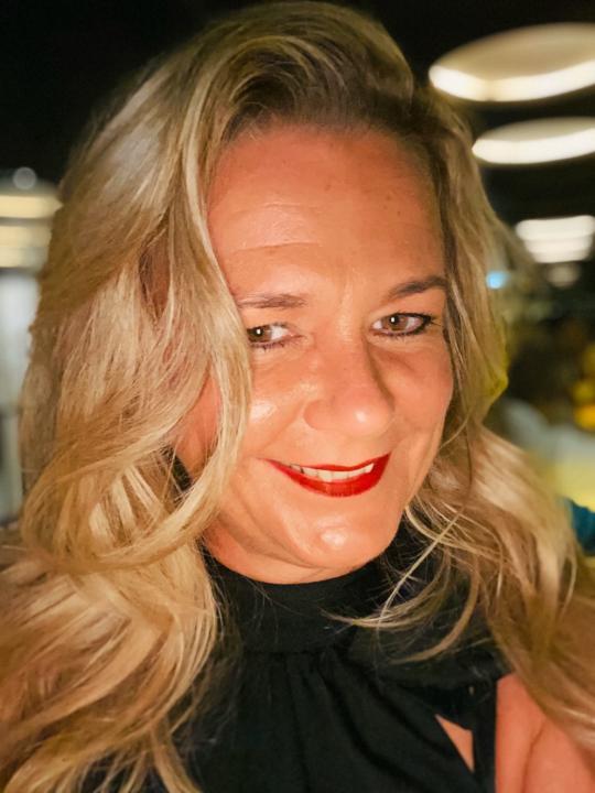 Dani Mathesius