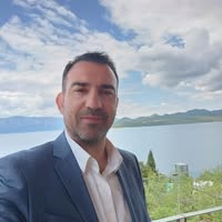 Δημήτρης Πεπόνης