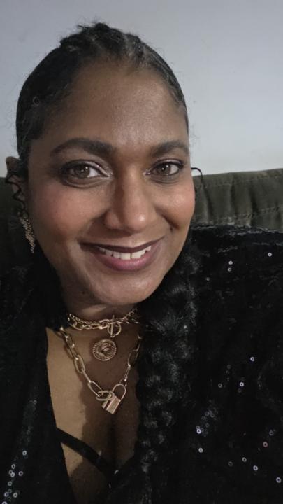 Samira Hollis Samira Hollis