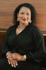 Roslyn Jones Lopez