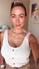 Rebecca Castuera