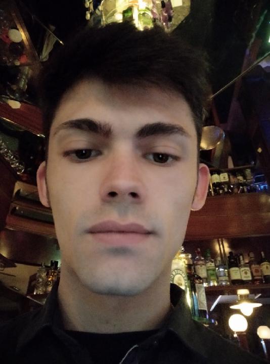 Axel Lobato