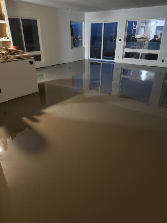 Perfectly Executed SLU Pour 