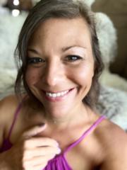 Lynsey Landry