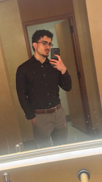 Parosh Sofy