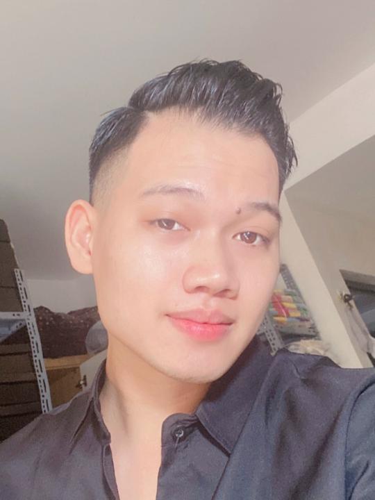 Phạm Thưởng