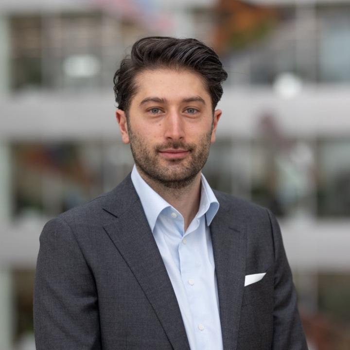 Veysel Tutucu