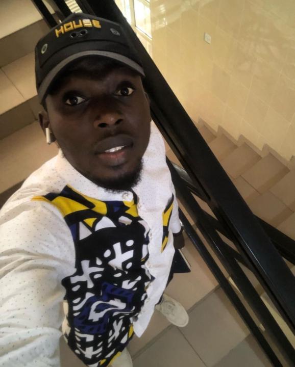 Adesoji Okunade