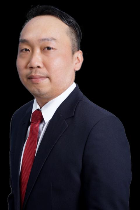 Vi Phan