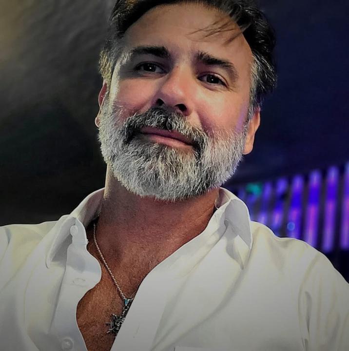 Johnny Dillon