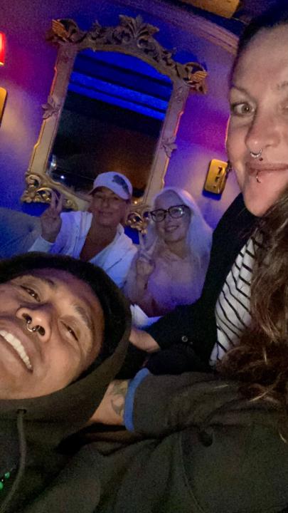 SOCIAL ANXIETY WHO?? MY 18 HOURS OUT OUT
