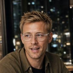 James Knowles