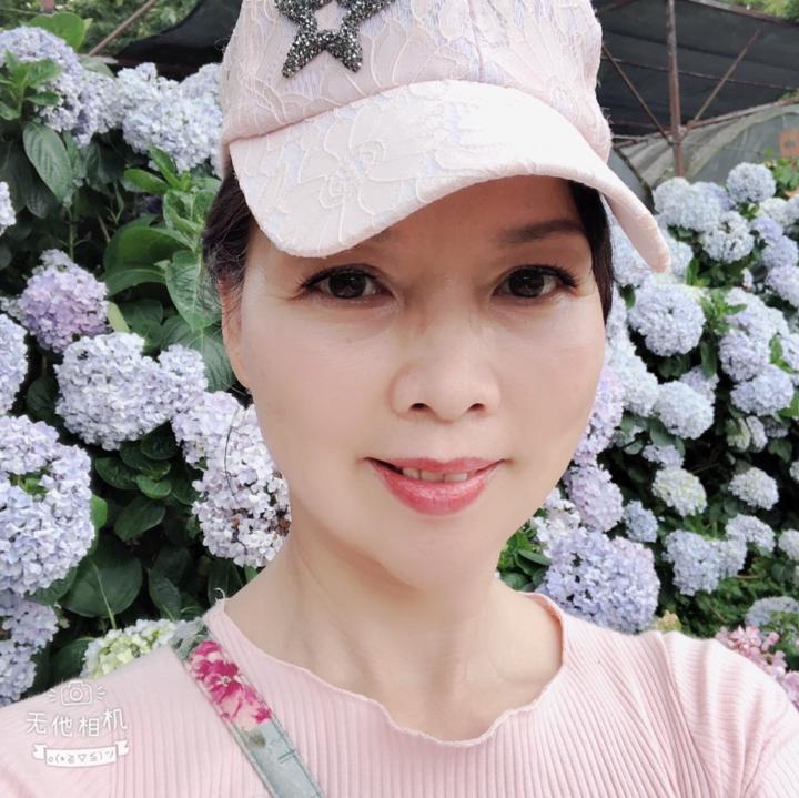 子庭 黃