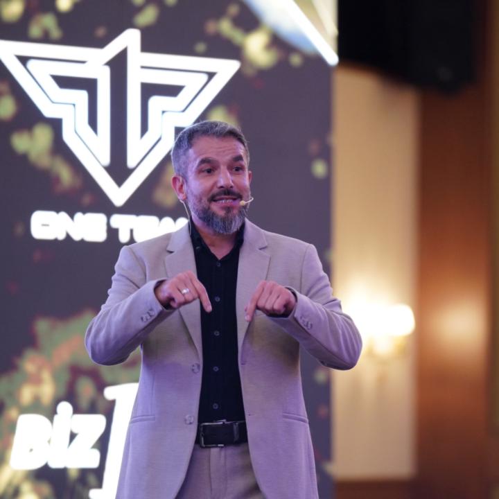 Barış Ege
