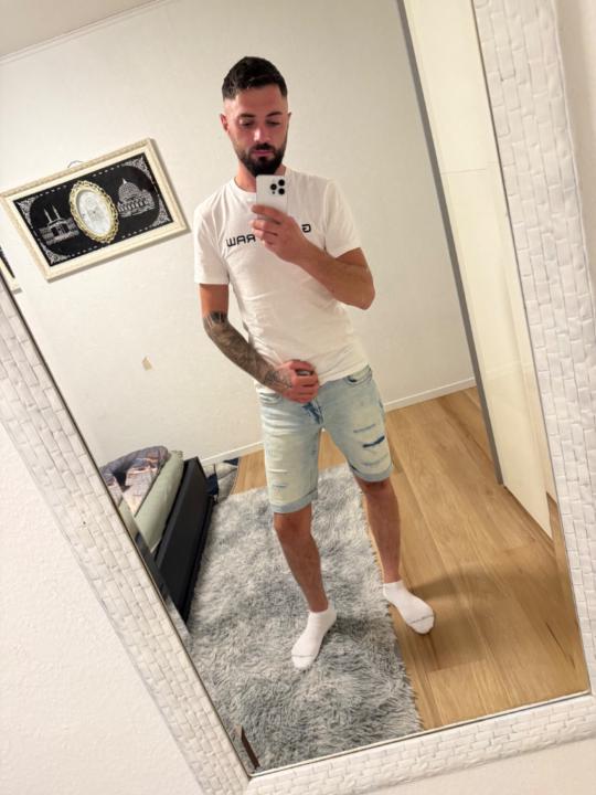 Răzvan Razvan