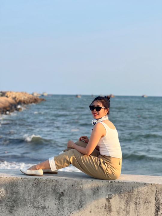 Kim Liên