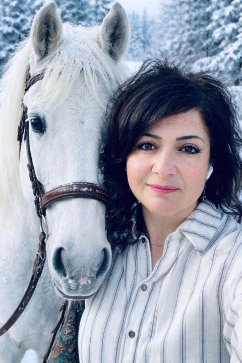 Özlem Senol