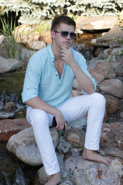 Aaron Echols