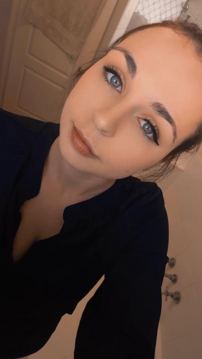 Leah Stone
