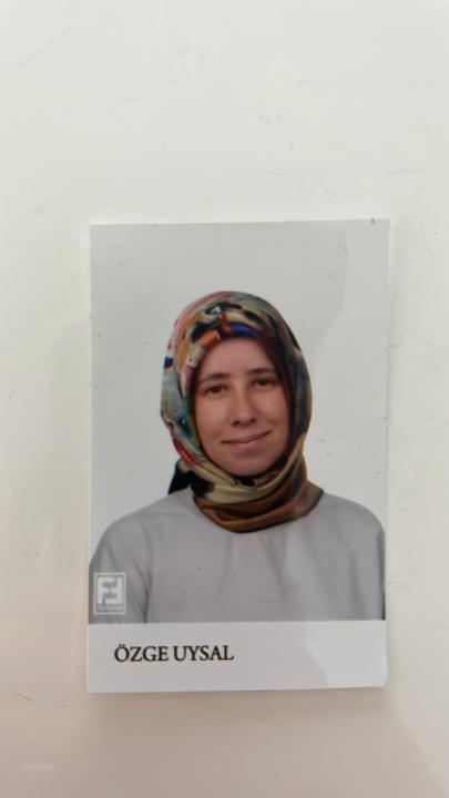 Özge Uysal tanrıverdi