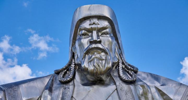 THE CHINGGIS CIRCLE