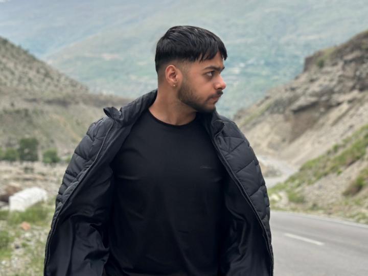 Akshay Wadhwa