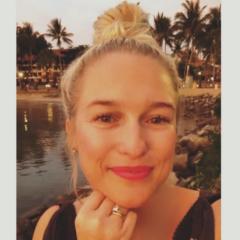 Alisa Robertson