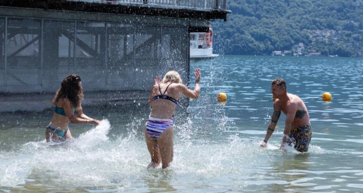 SWOZZI Swim Club
