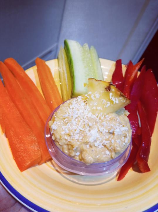 Tropical Pineapple, Mango, Coconut Houmous