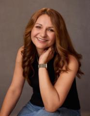 Johanna Apaydin
