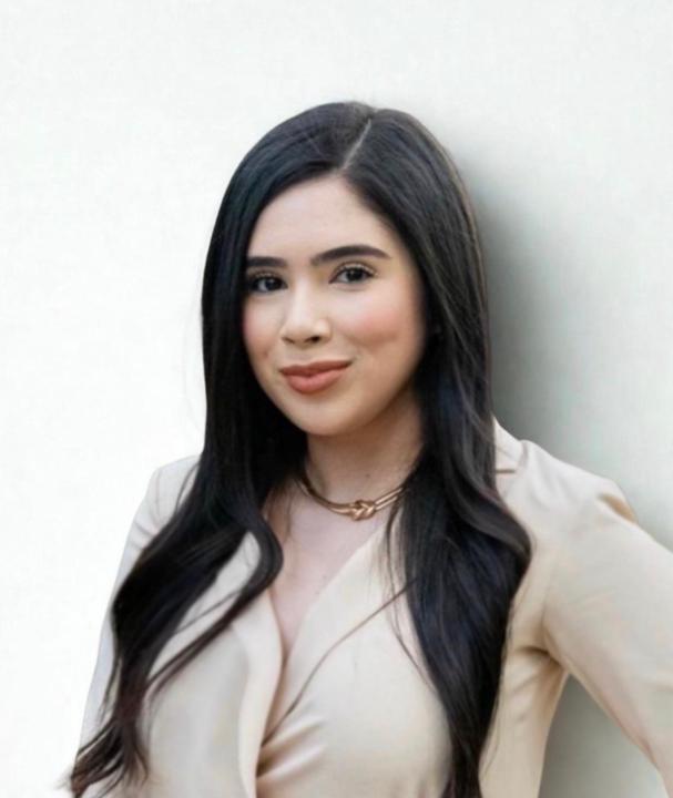 Angela Valencia