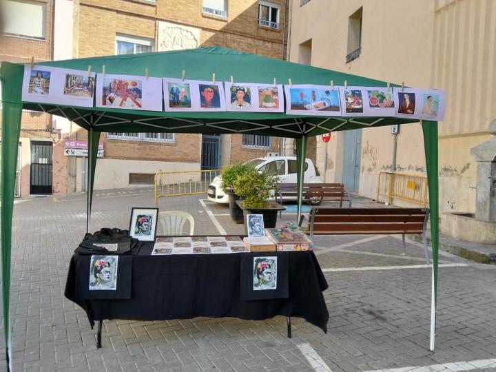 HOY FERIA, VENTA DE POEMARIOS